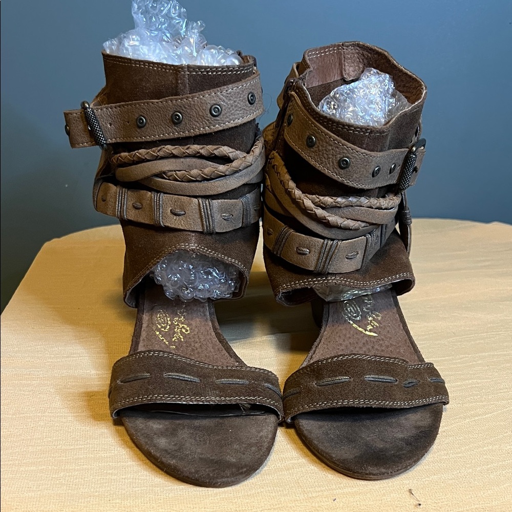 Naughty Monkey Brown Sandals